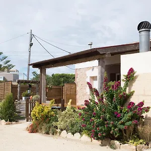 https://casa-josep-camarles.catalonia-hotels.com