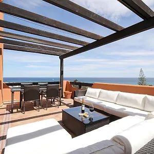 https://jardines-de-nueva-galera-cozy-penthouse.1costadelsol.com